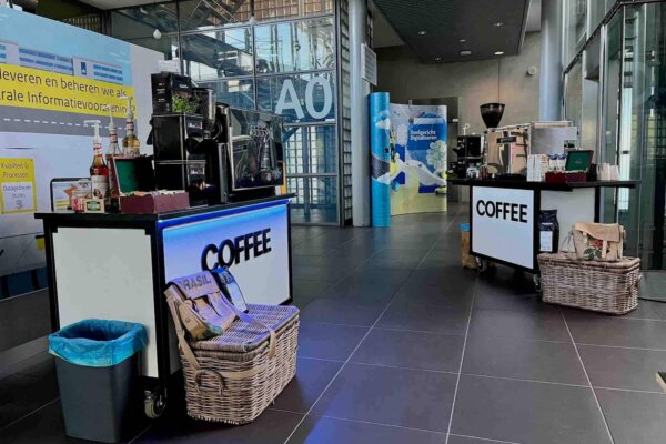 Espressobar_barren_koffiebar_kantoor_lancering_activatie_barista_koffie_Danny van der Kruijssen